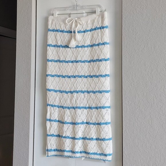 Juniors' Freshman Blue & White Stripe Coastal Maxi Sweater Skirt Size XL - Picture 2 of 10